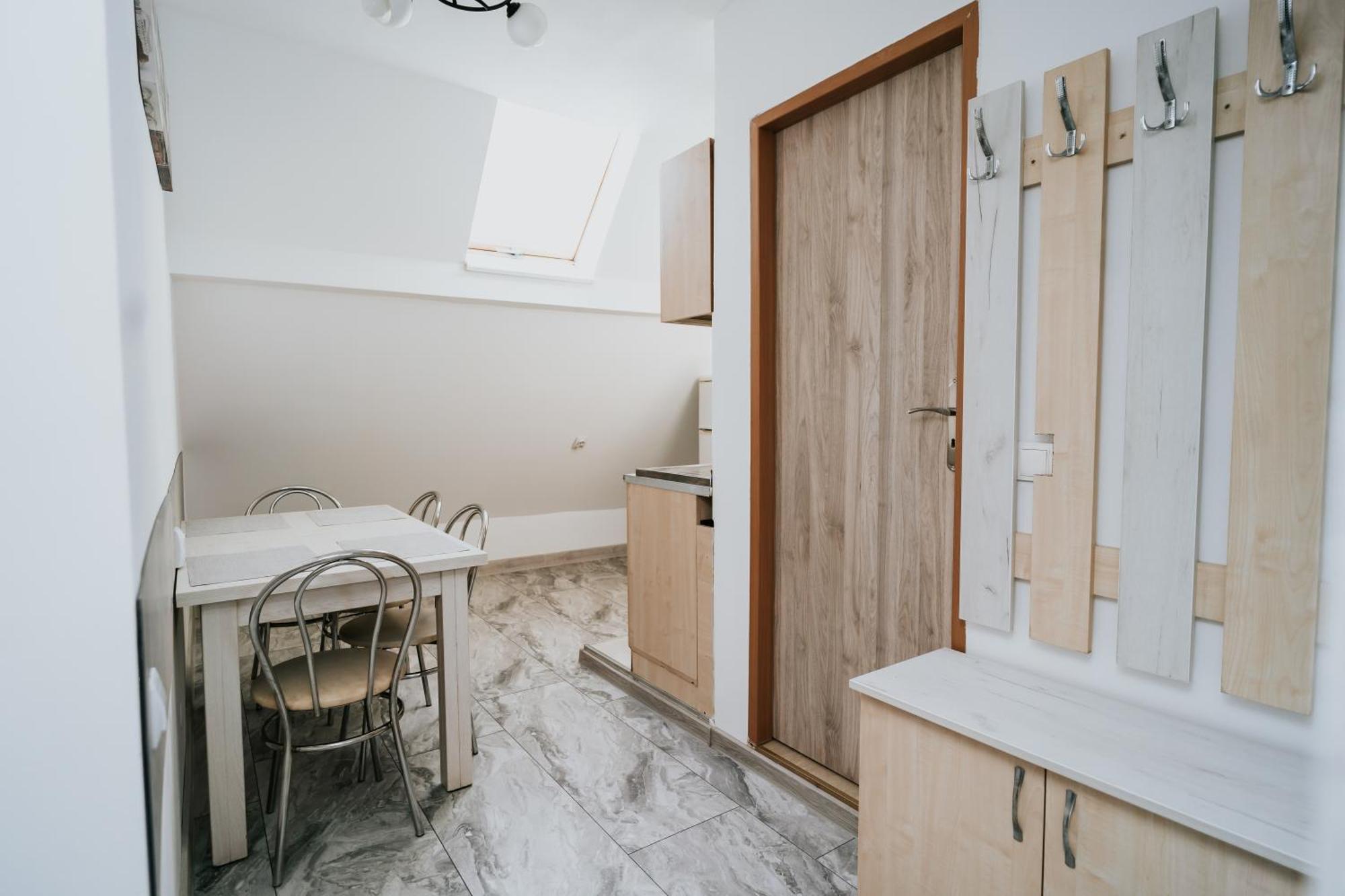 Apartment Attic Сібіу Екстер'єр фото